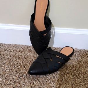 *NEW* black size 7 Old Navy Mules